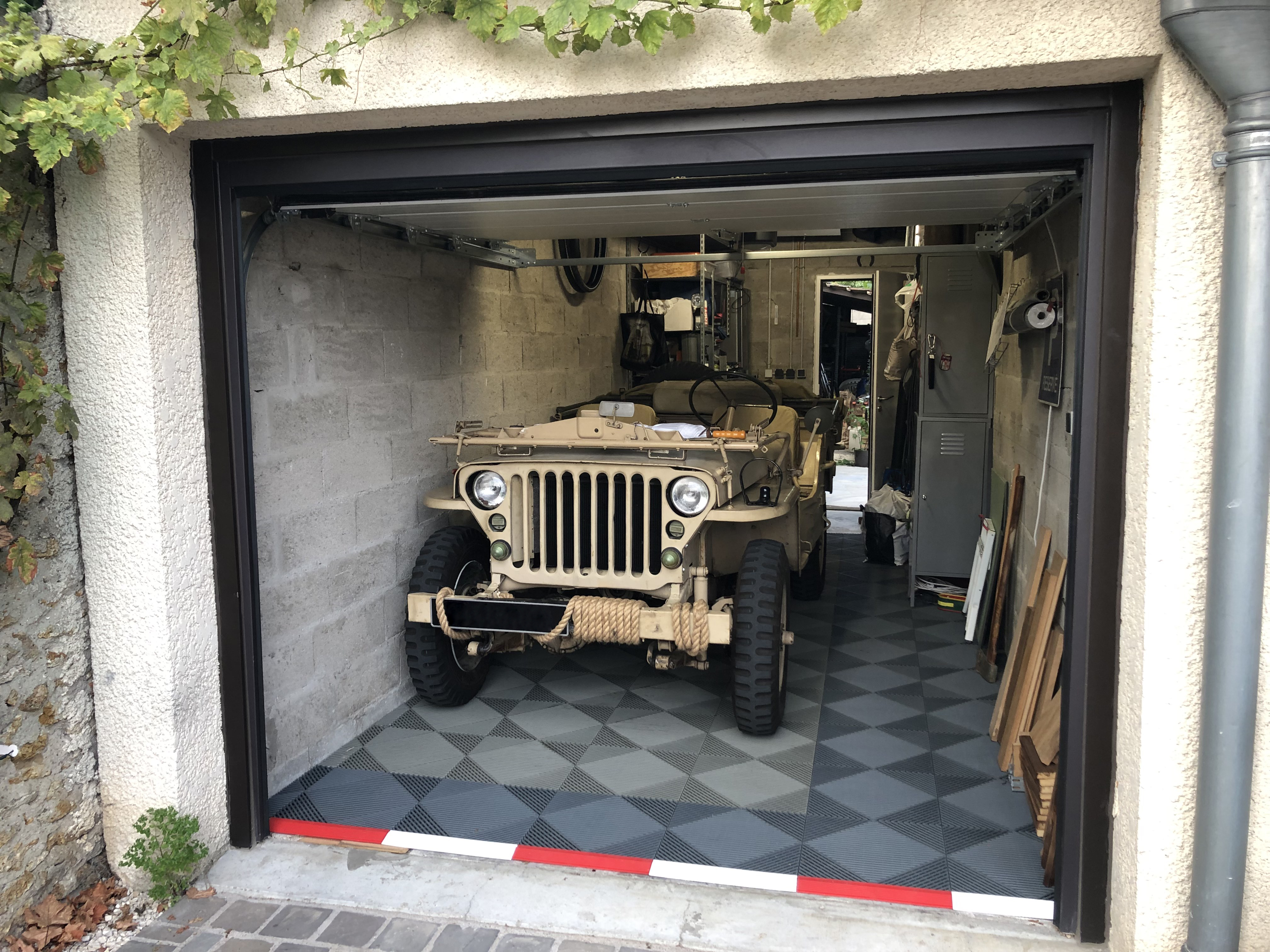 Garage sol dalles Quattro Line gris army et gris jeep